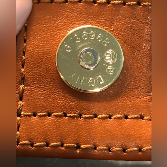 MICHAEL KORS Camden Signature Canvas & Leather Gathered Slouch Handbag - Picture 15 of 16